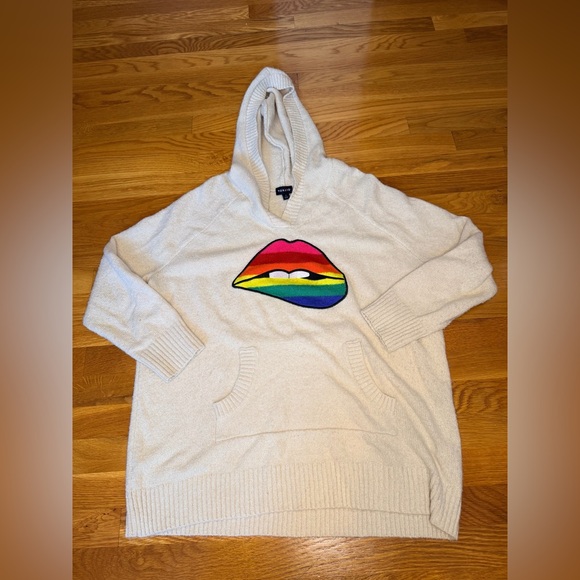 Torrid Cream Hooded Sweater Rainbow Lips Cozy Soft Knit Plus Size 1 - Picture 1 of 9